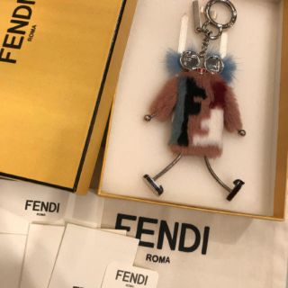 フェンディ(FENDI)の美品✴︎FENDI✴︎チャーム(ハンドバッグ)