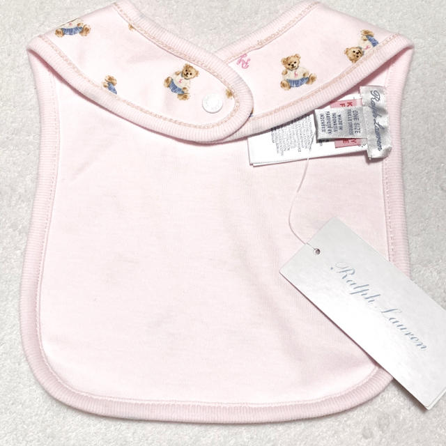 Ralph Lauren(ラルフローレン)のクリスマスプレゼント企画♡ʾʾ Baby Girl 新品 ポロベア スタイ キッズ/ベビー/マタニティのこども用ファッション小物(ベビースタイ/よだれかけ)の商品写真