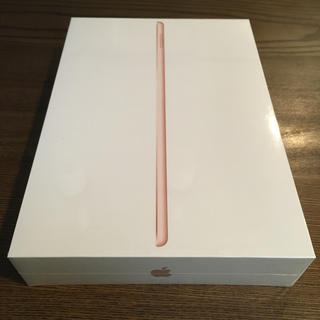 アイパッド(iPad)の新品未開封 iPad 32GB Wi-Fi MW762J/A 2019秋モデル(タブレット)
