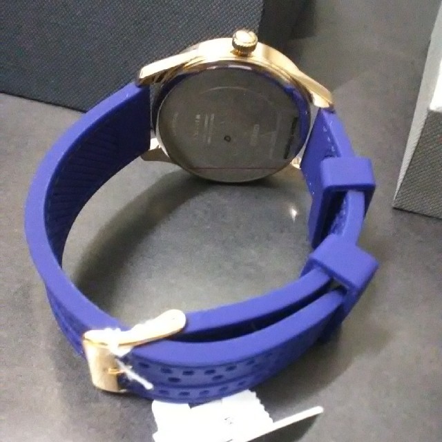 GUESS(ゲス)のGUESS ゲス 腕時計 W1227L3 レディースのファッション小物(腕時計)の商品写真