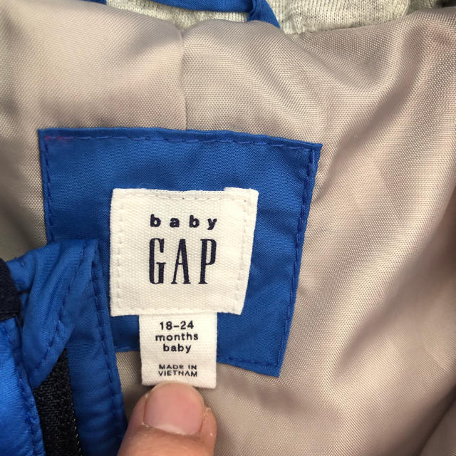 babyGAP(ベビーギャップ)のGAP アウター キッズ/ベビー/マタニティのキッズ服男の子用(90cm~)(ジャケット/上着)の商品写真