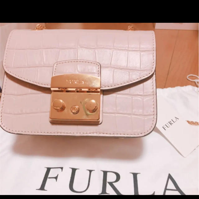 Furla(フルラ)のFURLA 新作メトロポリス ショルダーバッグ新品 レディースのバッグ(ショルダーバッグ)の商品写真