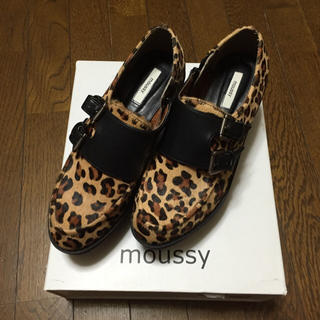 マウジー(moussy)のmoussyレオパード厚底ローファー(ローファー/革靴)