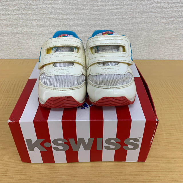 K-SWISS(ケースイス)の【k swiss】キッズスニーカー　白　12㎝　送料込み キッズ/ベビー/マタニティのベビー靴/シューズ(~14cm)(スニーカー)の商品写真