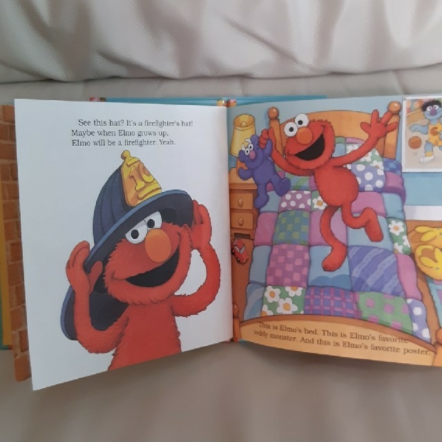 SESAME STREET(セサミストリート)の英語絵本　２冊セット エンタメ/ホビーの本(絵本/児童書)の商品写真