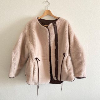 IENA - CASA FLINE ウールボアx再生ポリエステルリバーシブルコートの