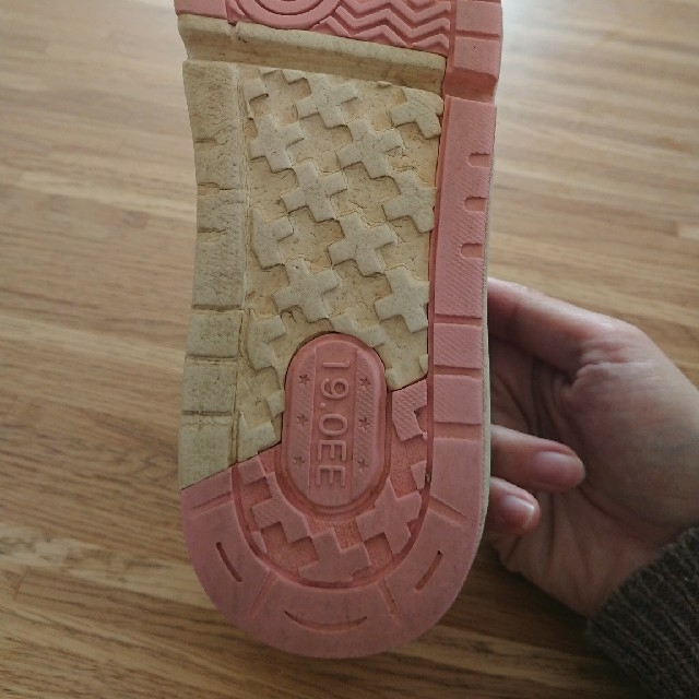 MOONSTAR (ムーンスター)のmoonstar  キャロット  スニーカー  19㎝ キッズ/ベビー/マタニティのキッズ靴/シューズ(15cm~)(スニーカー)の商品写真