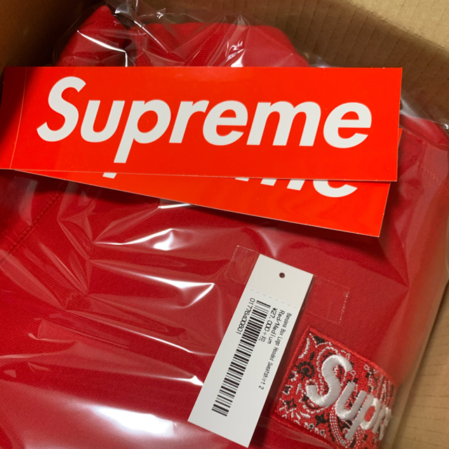 Supreme(シュプリーム)のsupreme boxlogo bandana red M メンズのトップス(パーカー)の商品写真