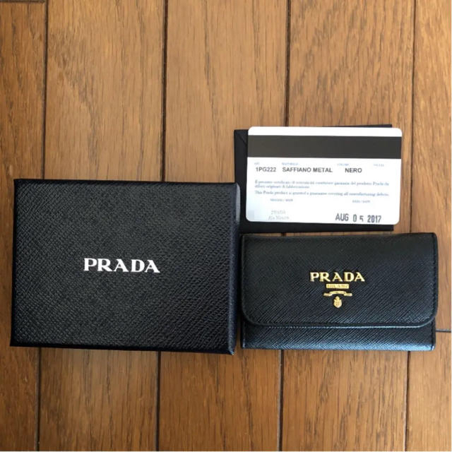 PRADA キーケース サフィアーノ 美品 プラダ モール www.ciclismoxxi