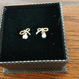 ピアス(ピアス)