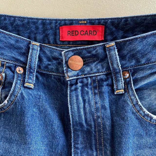 BEAUTY&YOUTH UNITED ARROWS(ビューティアンドユースユナイテッドアローズ)の美品★RED CARD★Ghostテーパードデニム★２３ レディースのパンツ(デニム/ジーンズ)の商品写真