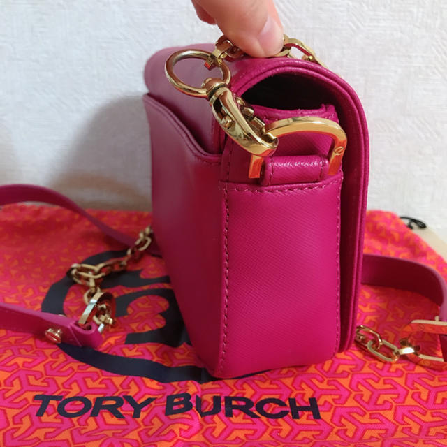 Tory Burch(トリーバーチ)のトリーバーチ ショルダーバッグ　袋付き　美品 レディースのバッグ(ショルダーバッグ)の商品写真