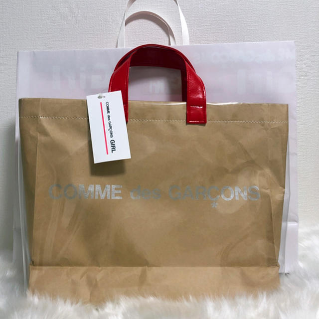 COMME des GARCONS(コムデギャルソン)のコムデギャルソン ガール PUトートバッグ  赤　レッド　限定　完売 レディースのバッグ(トートバッグ)の商品写真