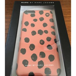 マークバイマークジェイコブス(MARC BY MARC JACOBS)のマークかすれドットカバー iPhone6(モバイルケース/カバー)