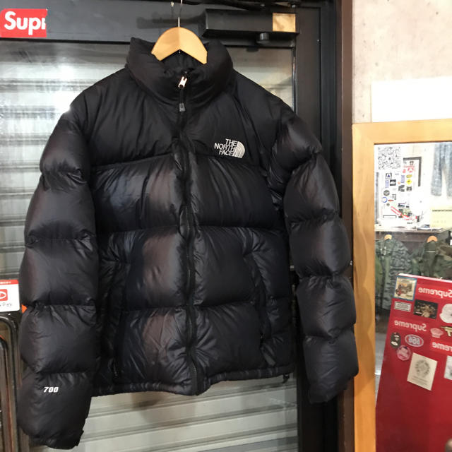 THE NORTH FACE - ノースフェイス ヌプシ 黒 サイズM 700の通販 by ...