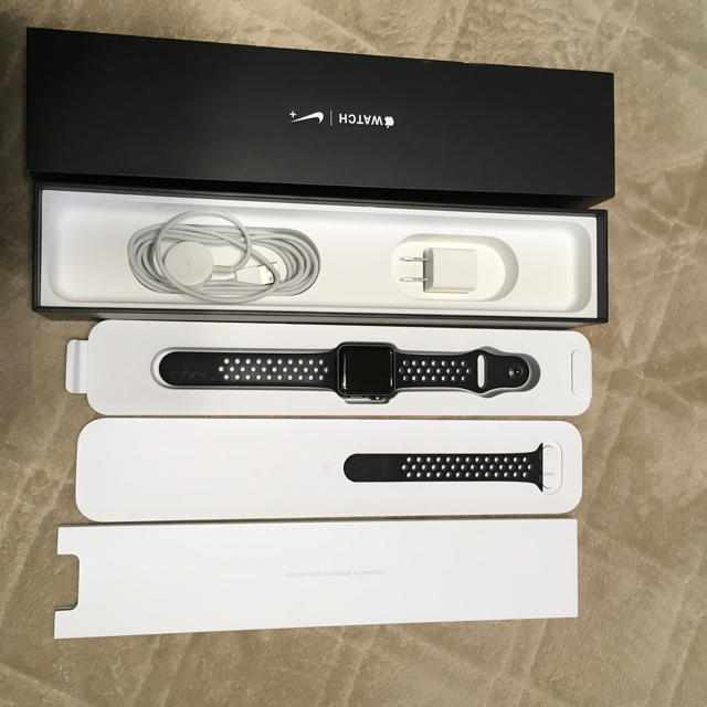 apple watch 2 nikeモデル 38mm時計