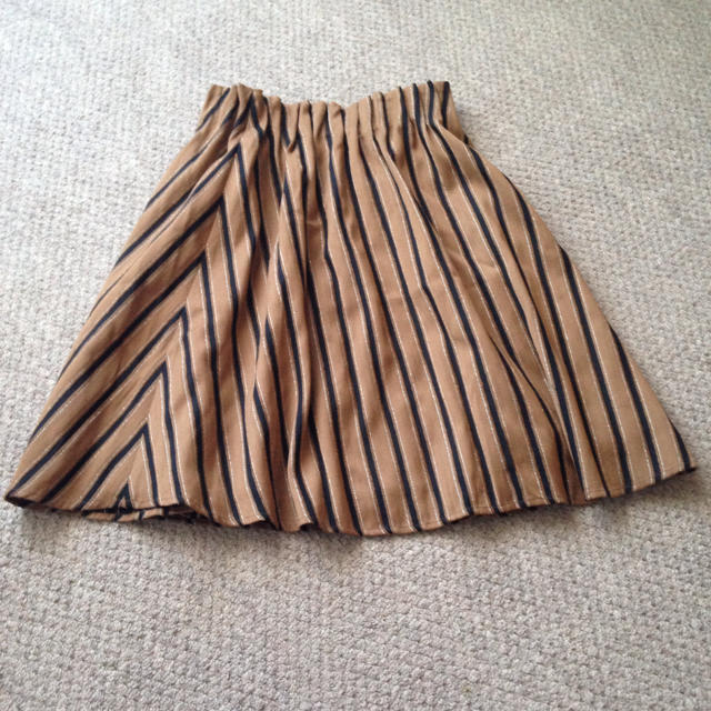 DRESSTERIOR(ドレステリア)のLUCA スカート レディースのスカート(ひざ丈スカート)の商品写真