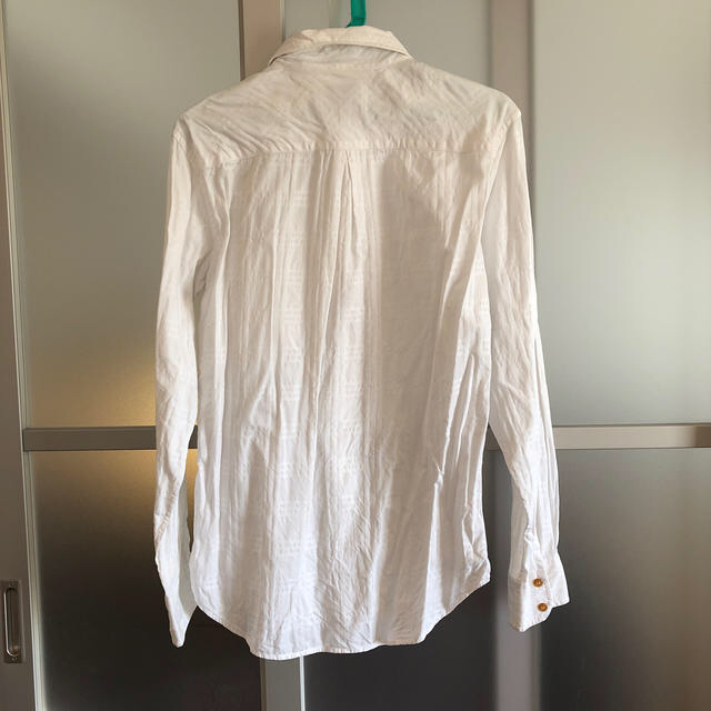 Vivienne Westwood(ヴィヴィアンウエストウッド)の【7割引】vivienne 白シャツ メンズのトップス(シャツ)の商品写真