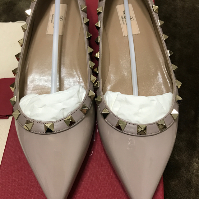 100%本物 Rudolph バレリーナ パテント ロックスタッズ - Valentino