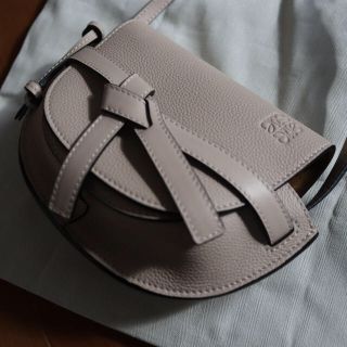 ロエベ(LOEWE)のロエベ　LOEWE  ミニゲート　ショルバーバッグ　Gate　ゲートバッグ　(ショルダーバッグ)