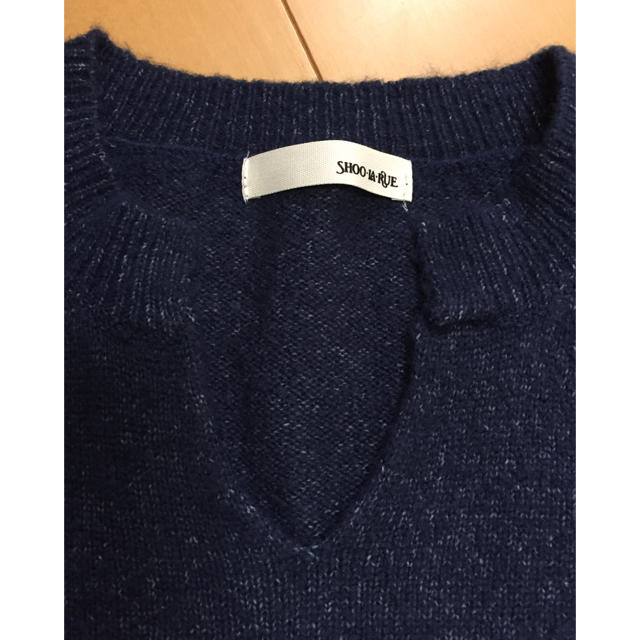 SHOO・LA・RUE(シューラルー)のセーター  紺色 レディースのトップス(ニット/セーター)の商品写真
