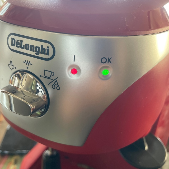 DeLonghi(デロンギ)の【はなこ様専用】デロンギエスプレッソ・カプチーノメーカー スマホ/家電/カメラの調理家電(エスプレッソマシン)の商品写真