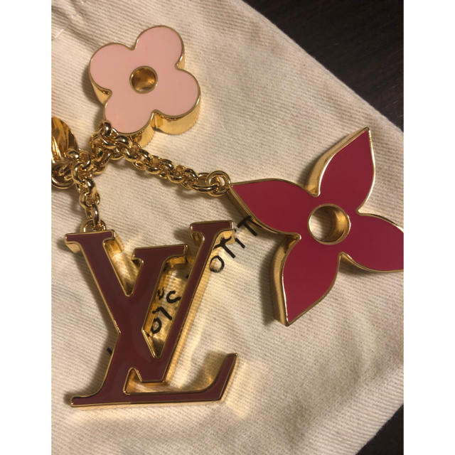 LOUIS VUITTON(ルイヴィトン)のルイヴィトン チャーム  ハンドメイドのファッション小物(バッグチャーム)の商品写真