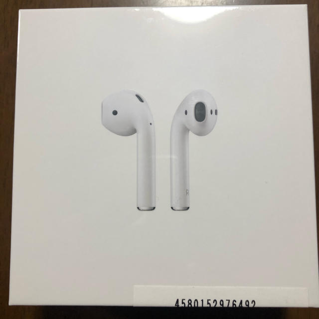 Apple(アップル)のAirPods スマホ/家電/カメラのオーディオ機器(ヘッドフォン/イヤフォン)の商品写真