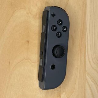 ニンテンドースイッチ(Nintendo Switch)のSwitch ジョイコン 右(家庭用ゲーム機本体)