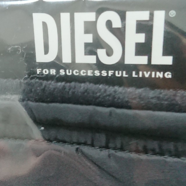 DIESEL(ディーゼル)のDIESEL ネックウォーマー メンズのファッション小物(ネックウォーマー)の商品写真