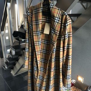 ディオールオム(DIOR HOMME)のBurberry ガウン ロングコート 大幅値引き 定価33万+税(トレンチコート)