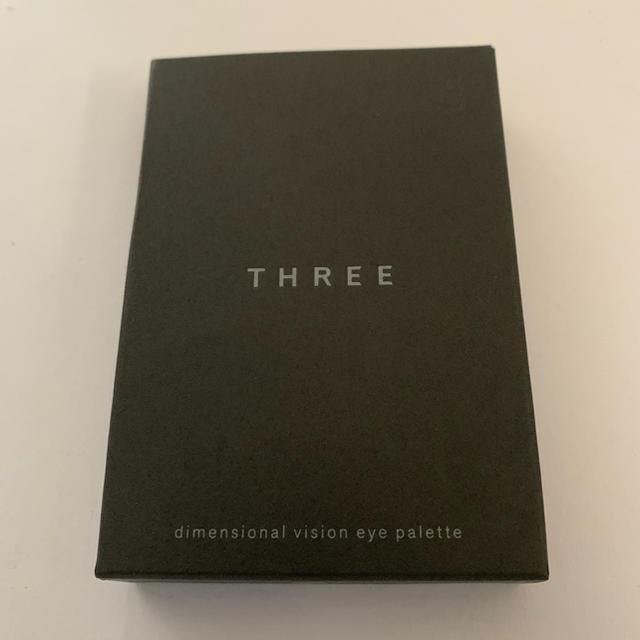 THREE(スリー)のTHREE スリー　ディメンショナル　ビジョン　アイパッド　03 新品　送料無料 コスメ/美容のベースメイク/化粧品(アイシャドウ)の商品写真