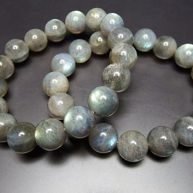『月、太陽を象徴』天然石高級3A+ラブラドライト約12ミリ数珠