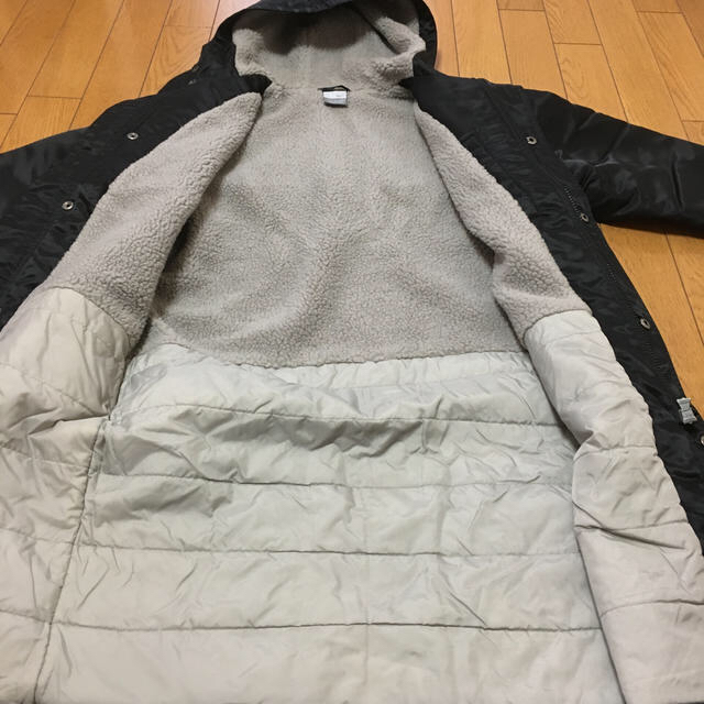 NIKE(ナイキ)のNIKE ベンチコート　黒 キッズ/ベビー/マタニティのキッズ服男の子用(90cm~)(コート)の商品写真