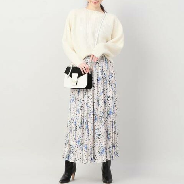 IENA ドットフラワープリーツスカート IENA ドットフラワープリーツスカート