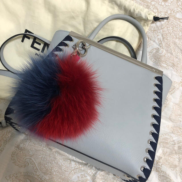 FENDI(フェンディ)の最終値下げ　フェンディ　トゥージュール　FENDI  レディースのバッグ(ハンドバッグ)の商品写真