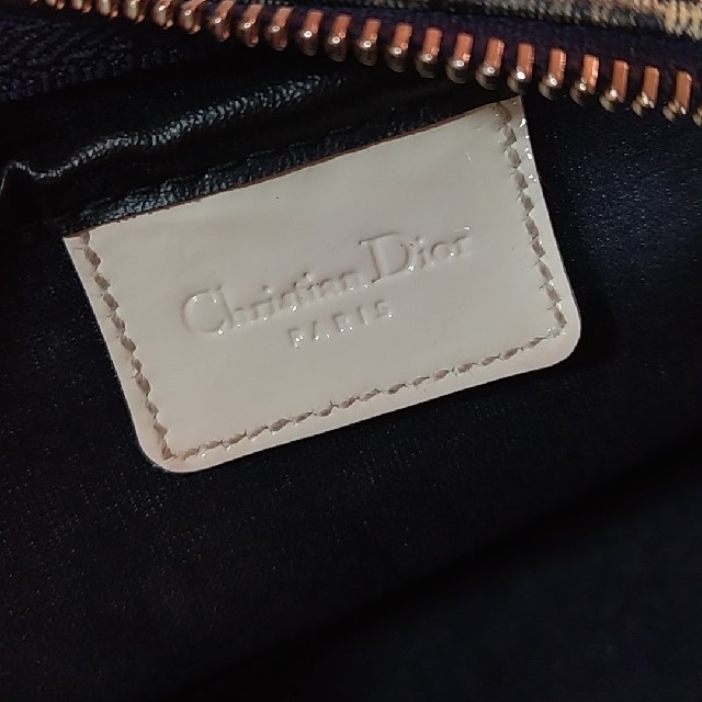 Christian Dior(クリスチャンディオール)の【送料込み】Christian Dior ロゴポーチ レディースのファッション小物(ポーチ)の商品写真