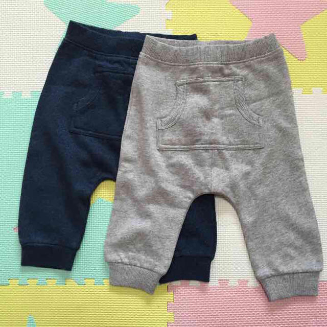 babyGAP(ベビーギャップ)のNEXTジョガーセット♡ キッズ/ベビー/マタニティのベビー服(~85cm)(パンツ)の商品写真