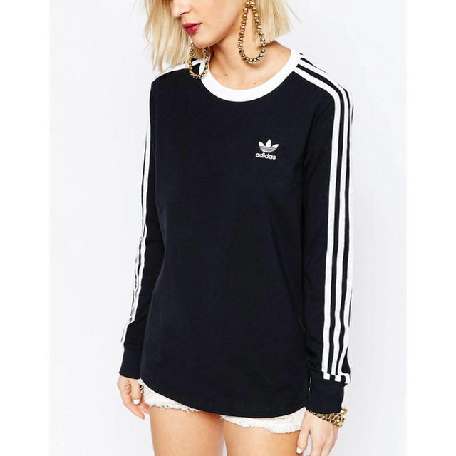 adidas(アディダス)のアディダスオリジナルス 3ストライプ 長袖 Tシャツ 黒 M 新品未使用 レディースのトップス(Tシャツ(長袖/七分))の商品写真