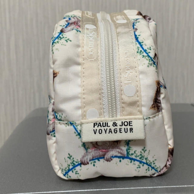 PAUL & JOE(ポールアンドジョー)のPAUL&JOE レスポートサック　ポーチ　猫柄 レディースのファッション小物(ポーチ)の商品写真