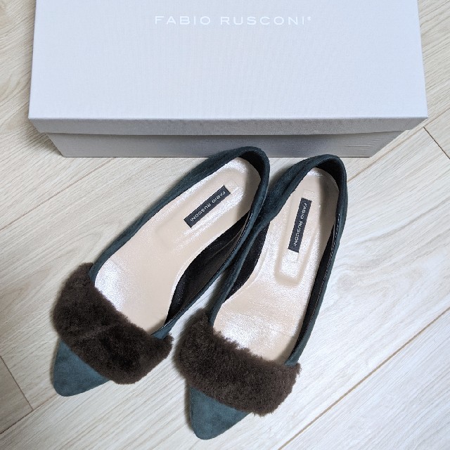 FABIO RUSCONI(ファビオルスコーニ)の【FABIO RUSCONI】ファーフラットパンプス 36 レディースの靴/シューズ(ハイヒール/パンプス)の商品写真