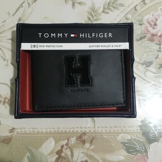 トミーヒルフィガー(TOMMY HILFIGER)のお値下げ　新品　トミーフィルフィガー   レザーサイフ(折り財布)