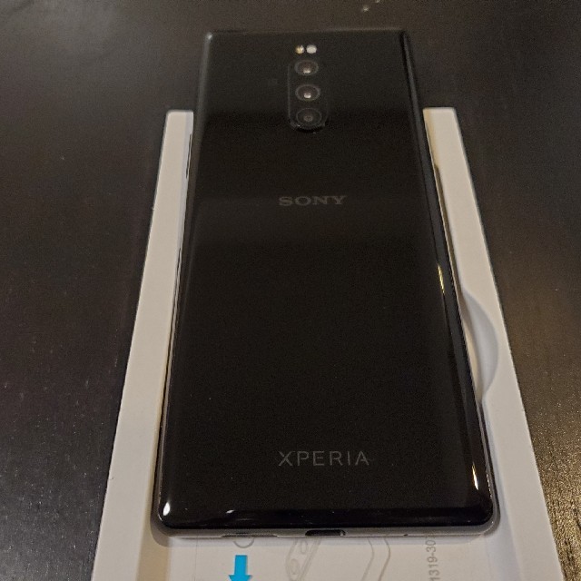 Xperia(エクスペリア)のSony Xperia 1 Dual SIM J9110 海外版 SIMフリー スマホ/家電/カメラのスマートフォン/携帯電話(スマートフォン本体)の商品写真