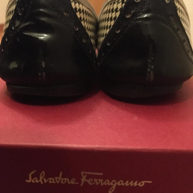 Salvatore Ferragamo(サルヴァトーレフェラガモ)のフェラガモ レディースの靴/シューズ(ハイヒール/パンプス)の商品写真