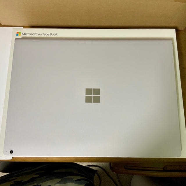 Microsoft(マイクロソフト)のSurface Book 2 15インチ SSD:512GB FUX-00010 スマホ/家電/カメラのPC/タブレット(ノートPC)の商品写真