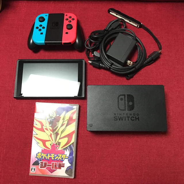 Nintendo Switch - 新品 ポケモン シールド switch ニンテンドースイッチ 中古 本体 正規品