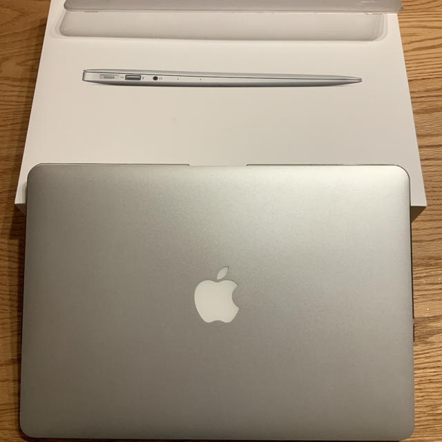 Apple - ★年末年始限定価格★ MacBook Air 13-inch mid2013