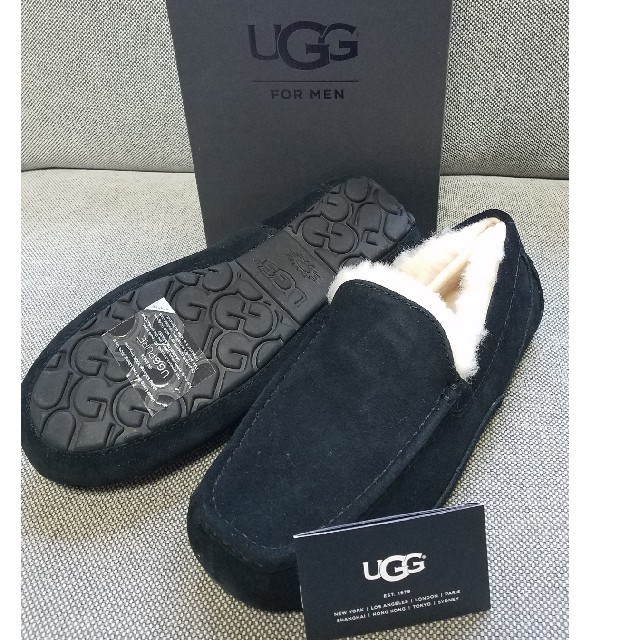 UGG(アグ)の新品未使用 UGG アスコット メンズ/モカシン メンズの靴/シューズ(スリッポン/モカシン)の商品写真