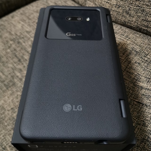 LG Electronics(エルジーエレクトロニクス)の新品同様 保護フィルム三枚付き LG G8X ThinQ 黒 simフリー  スマホ/家電/カメラのスマートフォン/携帯電話(スマートフォン本体)の商品写真