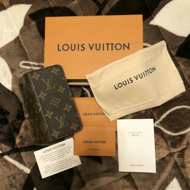 LOUIS VUITTON - ルイヴィトン  iPhoneケースの通販
